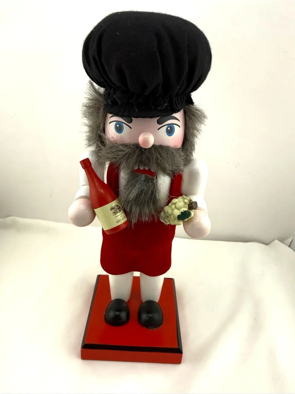 Jo-Ann Wooden Wine Maker Nutcracker Figurine Grapes Bottle 9